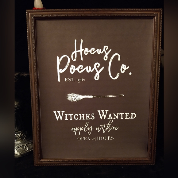 NEW HOCUS POCUS "Witches Wanted" Framed Halloween 8x10 Print🎃🧹 - Picture 1 of 4
